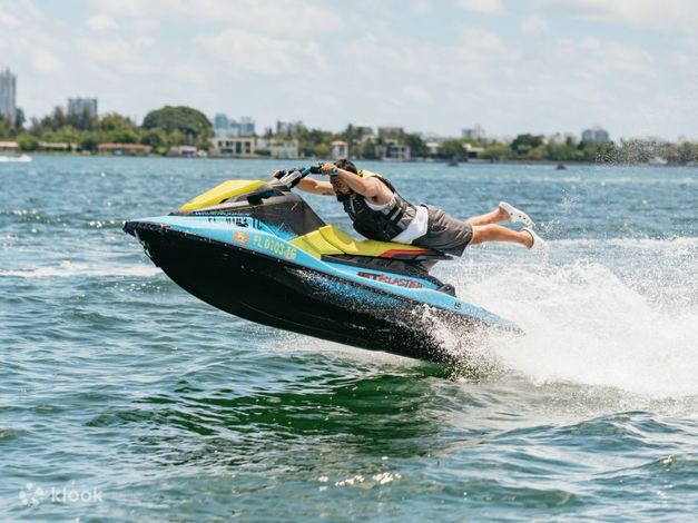 乐鱼体育(中国)官方网站-水上摩托挑战：乘风破浪的极致体验的简单介绍