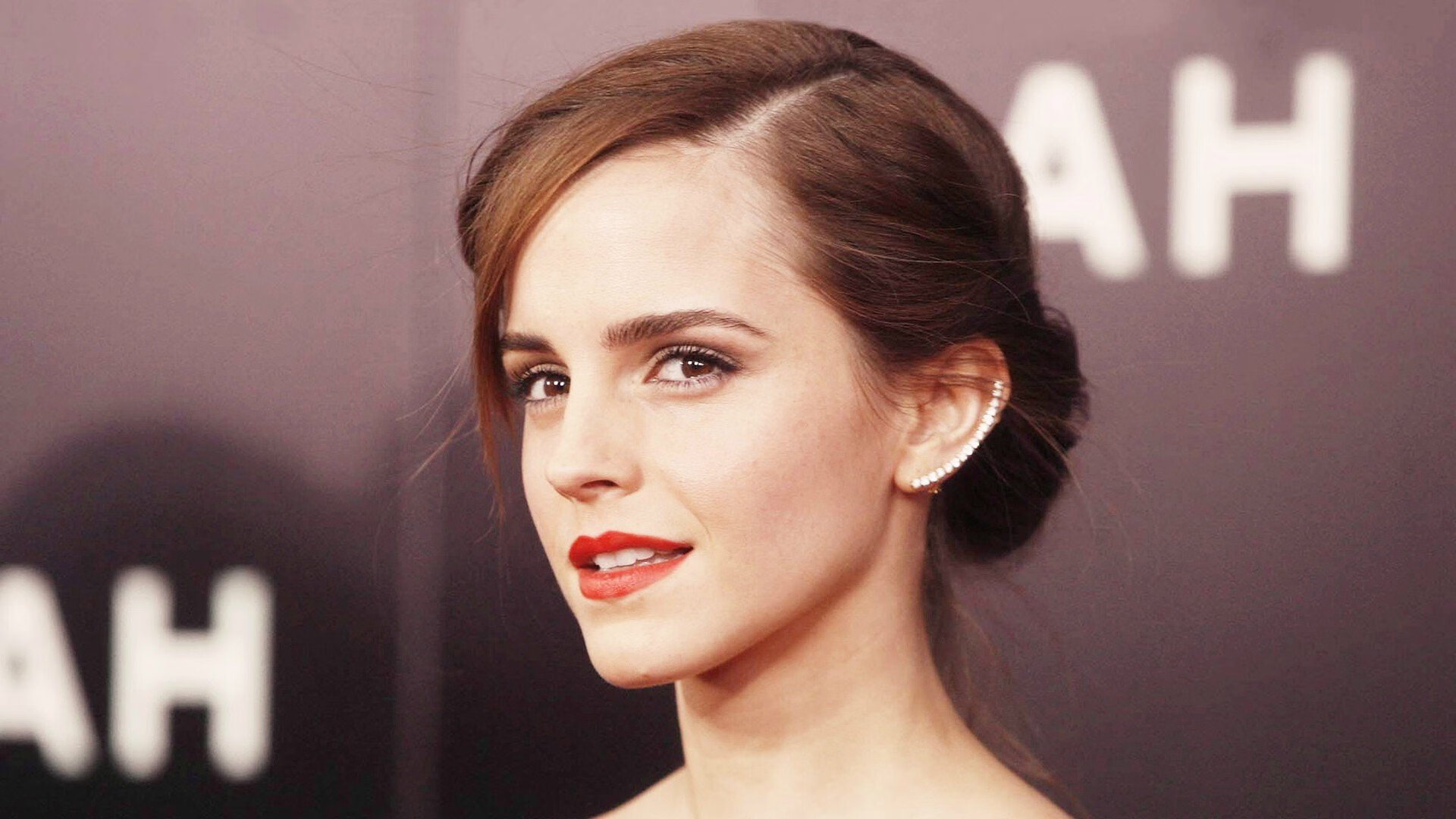 _森林狼球员表现抢眼，追逐胜利梦想_，森林狼球队人员名单