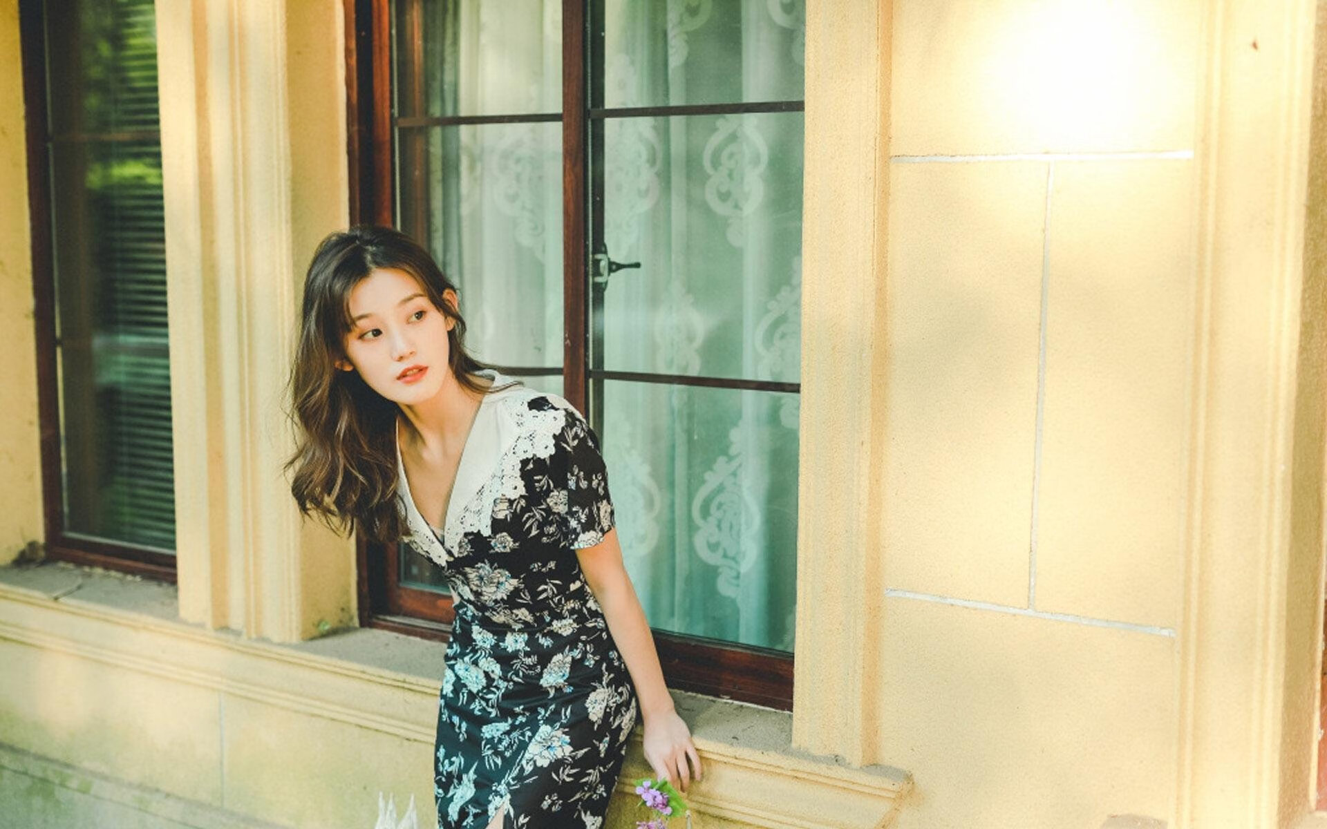 勇士力克尼克斯,全明星赛前哨战中库里双手暴扣点燃全场,库里40分勇士力克魔术