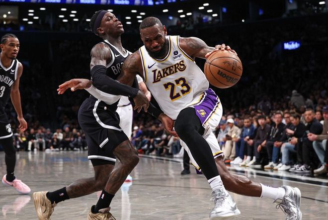 乐鱼体育：湖人队新赛季：詹姆斯能否再次冲击MVP？的简单介绍