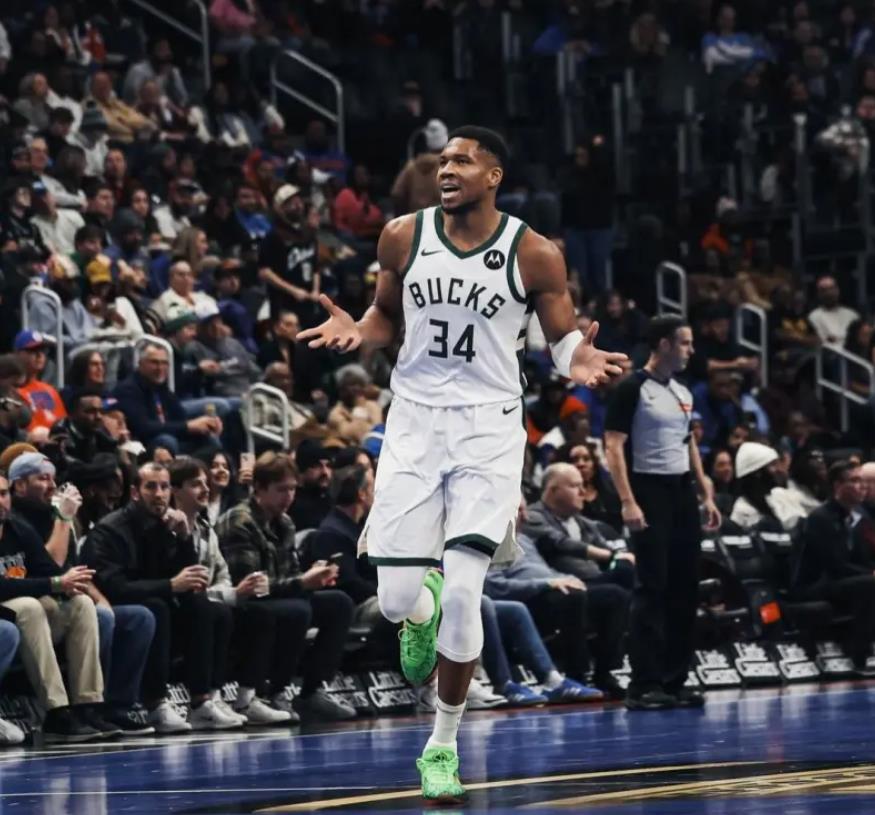 包含乐鱼体育:雄鹿队字母哥:如何继续进化,统治联盟?的词条 包含乐鱼体育:雄鹿队字母哥:如何继续进化,统治联盟?的词条