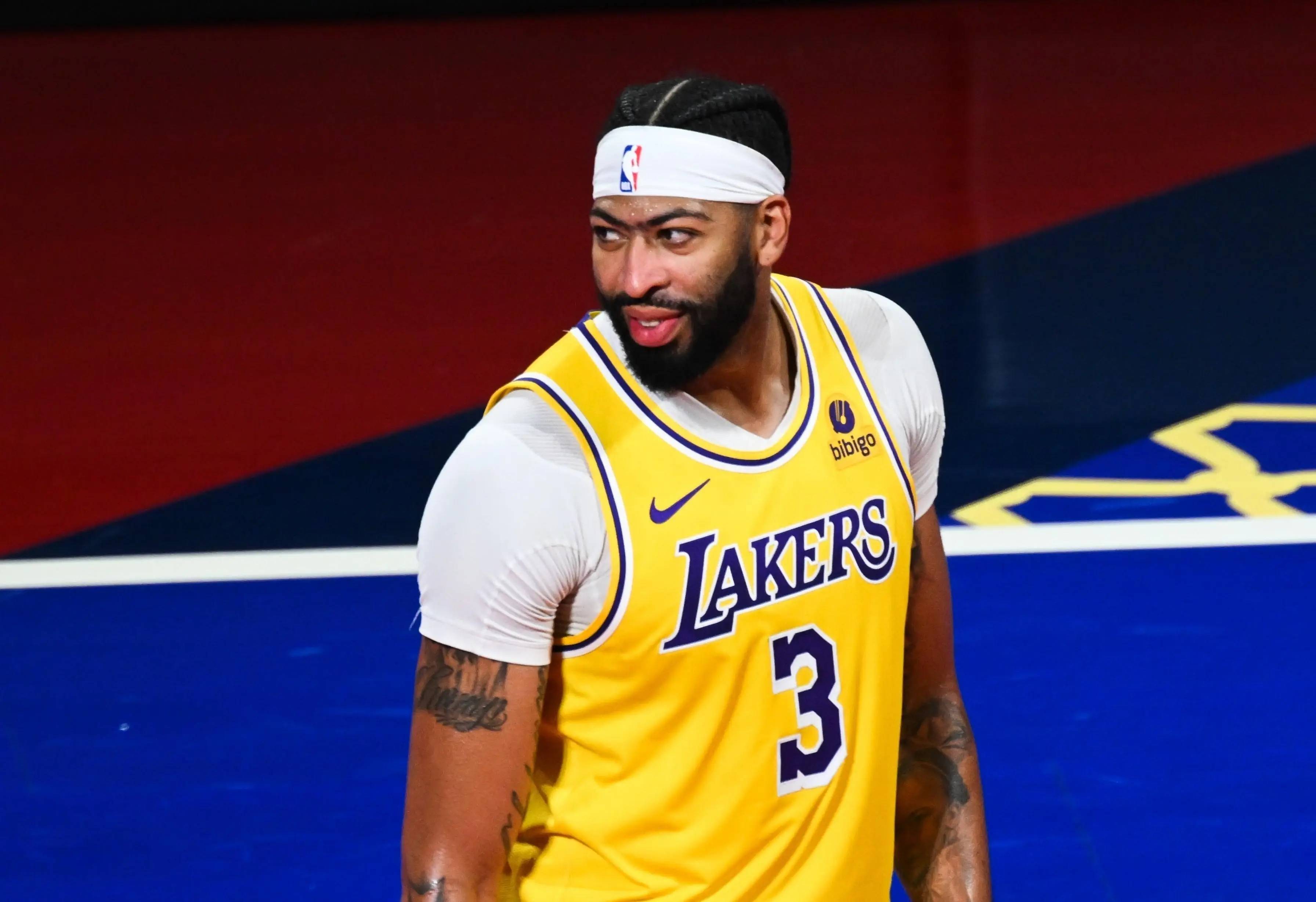 关于安东尼·戴维斯:湖人内线的守护者的信息 关于安东尼·戴维斯:湖人内线的守护者的信息